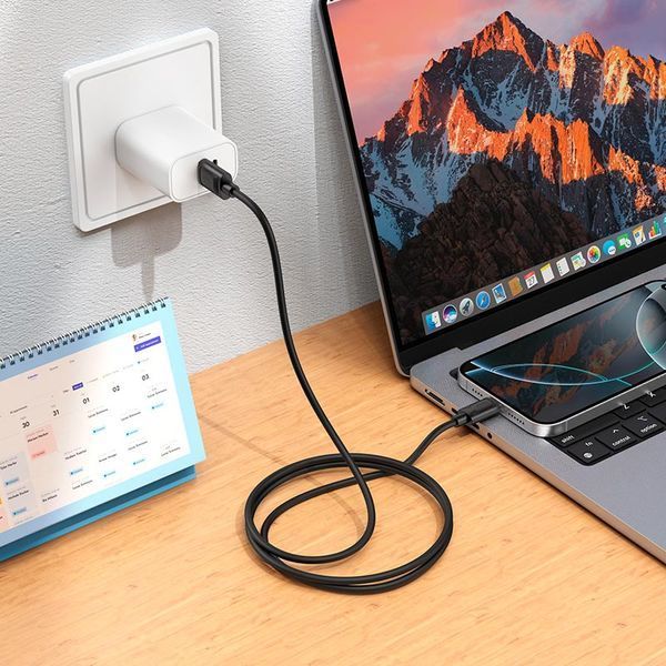Кабель HOCO Lightning Benefit silicone charging data cable X122U |1m, 2.4A| X122U фото